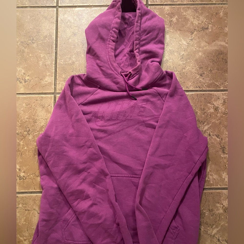 purple nike hoodie